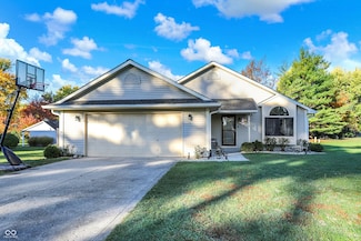 1406 Apple St, Greenfield, IN 46140