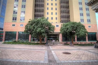 300 Peachtree St NE Unit 11I, Atlanta, GA 30308