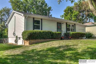 9329 Corby St, Omaha, NE 68134