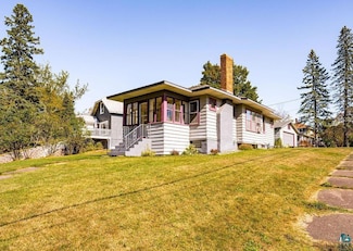 2402 Vermilion Rd, Duluth, MN 55803