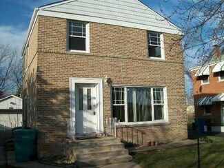 114 N Irving Ave, Hillside, IL 60162
