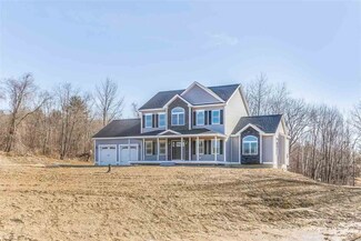 24 Cortland Ave, Weare, NH 03281