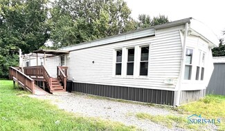 423 N Hazel St, Upper Sandusky, OH 43351