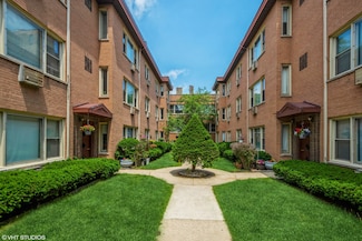 1320 W Lunt Ave Unit 204, Chicago, IL 60626