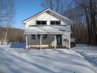 1251 W Hill Rd, Enosburg Falls, VT 05450