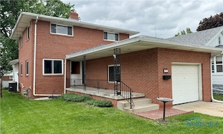 314 Eleanor Ave, Rossford, OH 43460