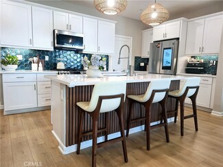 1718 Crabapple Way, Oceanside, CA 92056