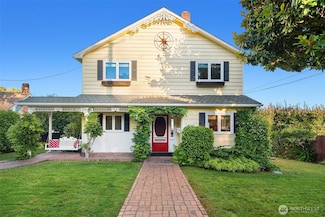 20446 Chautauqua Beach Rd SW, Vashon, WA 98070
