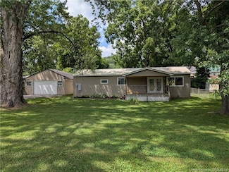 407 Spring St, Milltown, IN 47145