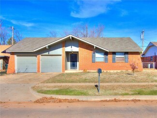 821 W 7th St, Edmond, OK 73003