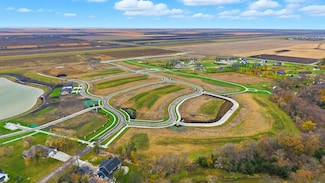 7646 Whitman Dr, Horace, ND 58047