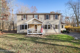 12617 Big Bear Dr, East Stroudsburg, PA 18302