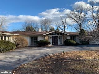 2498 Welsh Dr, Pottstown, PA 19464