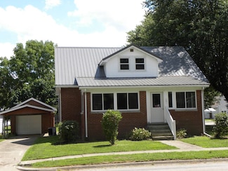 301 E Emmons St, Robinson, IL 62454
