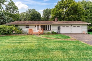 2819 Oakland Dr, Eden, NY 14057