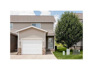 382 Kelso Dr, Fairfax, IA 52228