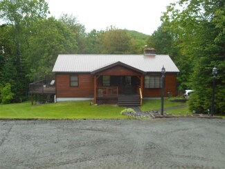 210 Hurlbut Hill Ln, Saint Johnsbury, VT 05819