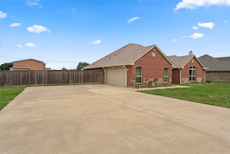 238 Rudder Rd, Gun Barrel City, TX 75156