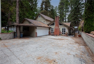 31510 Overhill Dr, Running Springs, CA 92382
