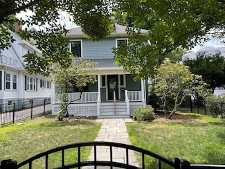 28 Eliot St, Chestnut Hill, MA 02467