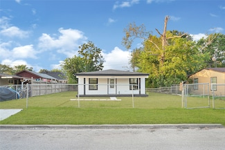 1426 17th St, Galena Park, TX 77547