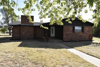 325 S Mcclure, Goltry, OK 73739