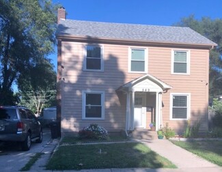 549 Cookane Ave, Elgin, IL 60120