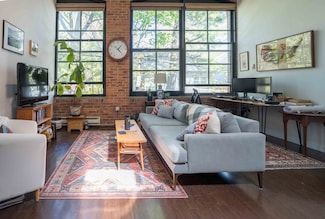 1 Aberdeen Way Unit 214, Cambridge, MA 02138
