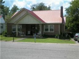 103 Oak Ave, Centerville, TN 37033