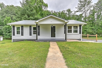 229 Independence Dr, Kingsport, TN 37660