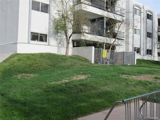 2325 S Linden Ct Unit 101 N, Denver, CO 80222