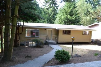 20155 6th Ave NE, Shoreline, WA 98155
