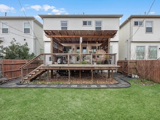 410 Yale Oaks Ln, Houston, TX 77091