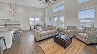 340 Bluefish Dr Unit 210, Fort Walton Beach, FL 32548