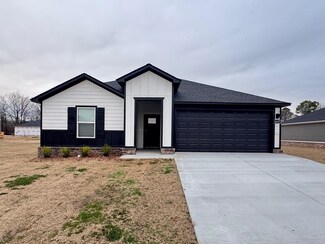 6437 Newark Dr, Alexander, AR 72002