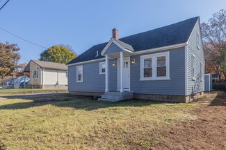 49 Vermont Ave, Cumberland, RI 02864
