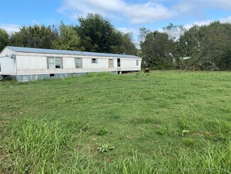 13401 Oktaha Rd, Oktaha, OK 74450