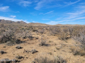 44b W Traveler Way, Congress, AZ 85332