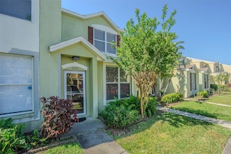 6343 Osprey Lake Cir, Riverview, FL 33578