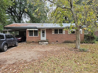 1408 W Gordon Ave, Albany, GA 31707