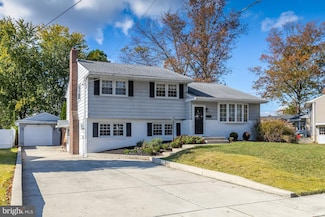 10 Meadow Ln, West Deptford, NJ 08096