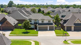 132 E 128th Place S, Jenks, OK 74037