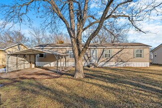 715 Shawnee St, South Coffeyville, OK 74072