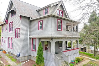 11 Southview St Unit 3, Naugatuck, CT 06770