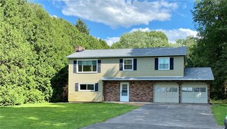 7952 Adams Rd, Kirkville, NY 13082