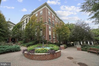 31 Booth St Unit B53, Gaithersburg, MD 20878