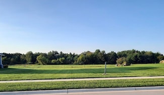 4252 Downton Cir, Green Bay, WI 54313
