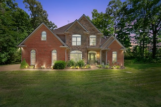990 Iron Hill Rd, Burns, TN 37029