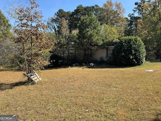 17 Pinetree Rd, Toccoa, GA 30577