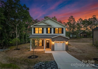 17211 Green Hill Rd, Charlotte, NC 28278